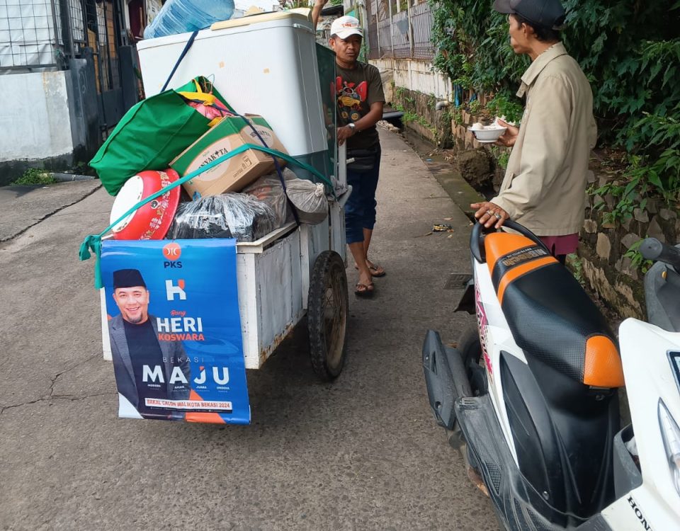 Kisah Mang Dadang Seorang Tukang Rongsokan yang Setia Mendukung PKS