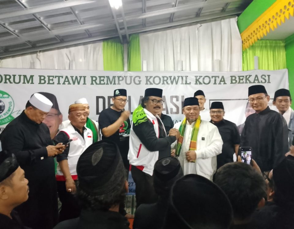 FBR Kota Bekasi Resmi Deklarasikan Dukung Heri - Sholihin